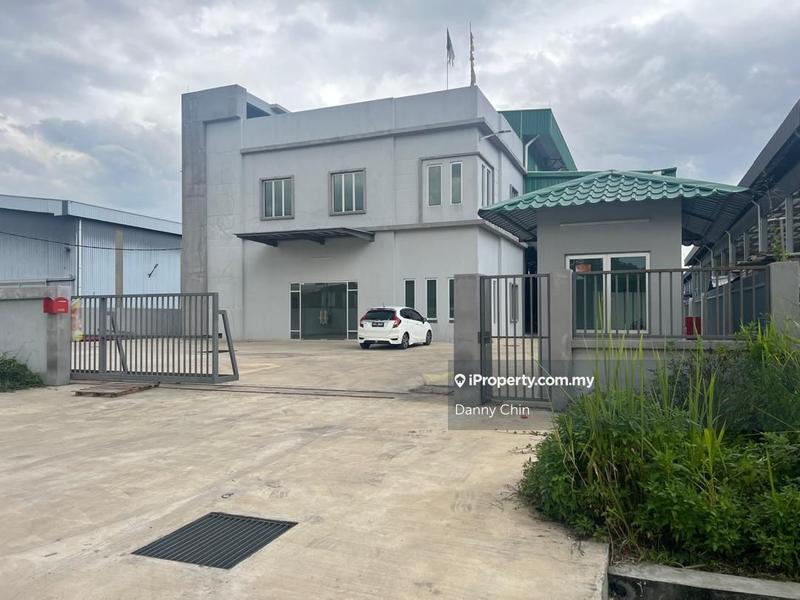 Warehouse untuk Disewa di Kampung Sungai Terentang, Rawang oleh Danny Chin - iProperty.com.my