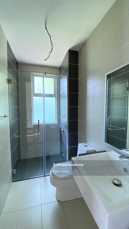 Bungalow House for Sale in VILLA HEIGHTS, VILLA AVENUE, EQUINE PARK, Seri Kembangan by Xann Chua - iProperty.com.my