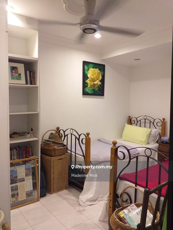 Kondominium untuk Dijual di Pantai Panorama Condominiums oleh Madeline Mok - 2nd Bedroom - iProperty.com.my