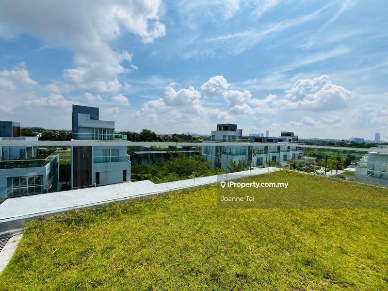 Bungalow House for Rent in Lakefront Villa, Cyberjaya by Joanne Tei - iProperty.com.my