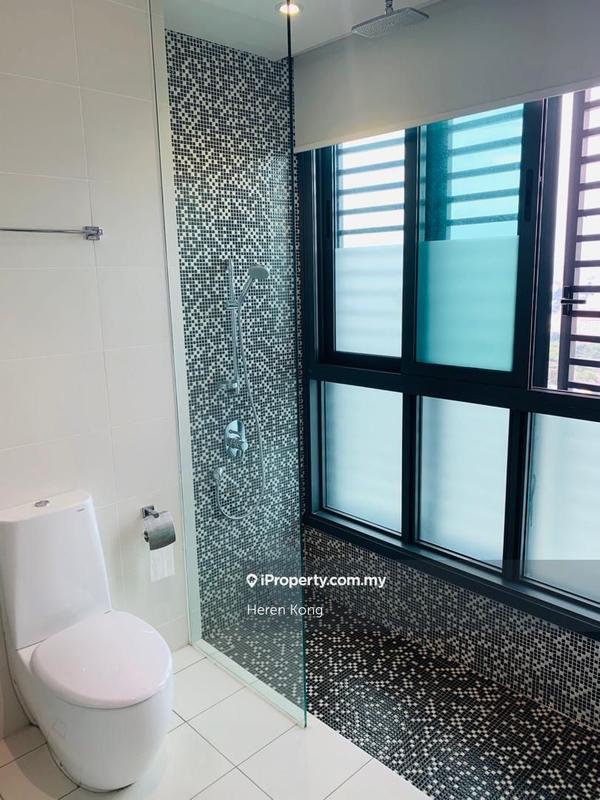 Kediaman Servis untuk Dijual di Vogue Suites One oleh Heren Kong - iProperty.com.my