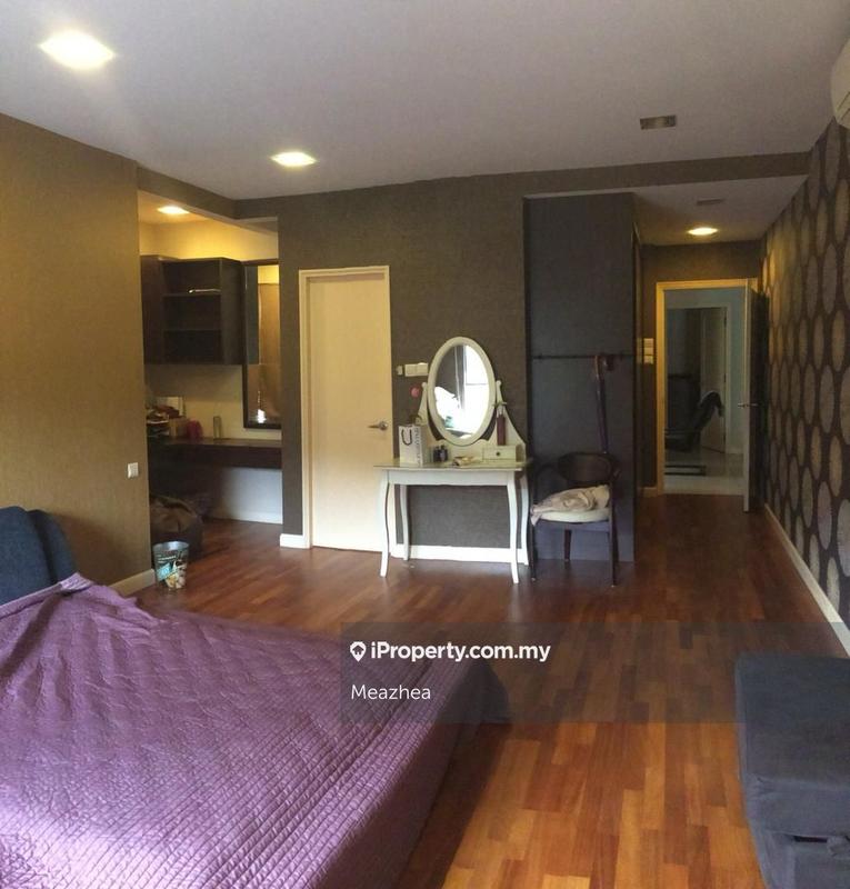 For Sale - Kiaramas Cendana