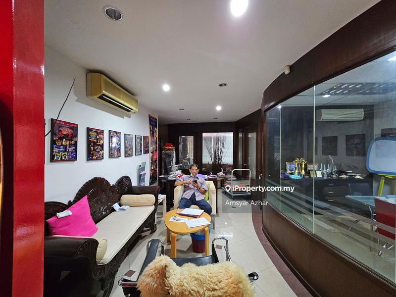 Shop-Office for Sale in Petaling Jaya, Petaling Jaya by Amsyar Azhar - iProperty.com.my