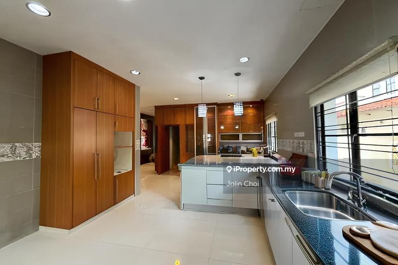 Bungalow House for Sale in Bandar Puteri Puchong, Puchong by Jolin Choi - iProperty.com.my