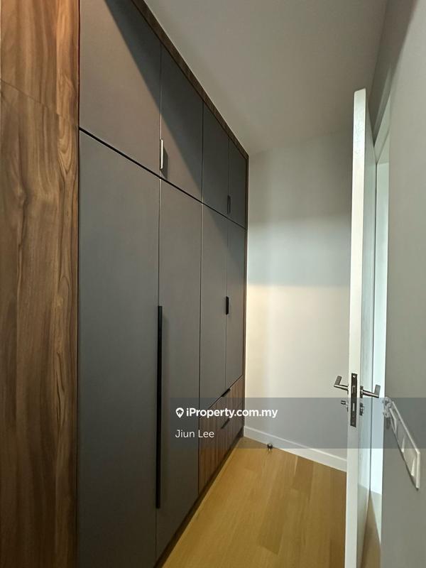 For Rent - The Sentral Suites