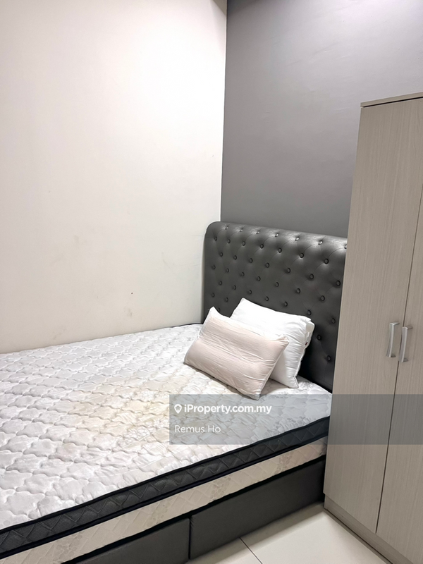 For Rent - J.Dupion Residence