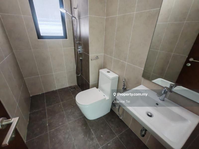Rumah Berkembar untuk Disewa di Perdana Lakeview East, Cyberjaya oleh Joanne Tei - iProperty.com.my