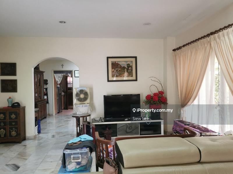 Bungalow House for Sale in Saujana Akasia, Sungai Buloh by Siew Lee - iProperty.com.my