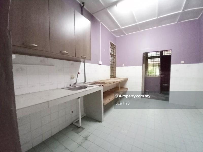 Bungalow House for Sale in Bukit Sentosa, Rawang by Liza Tieo - iProperty.com.my