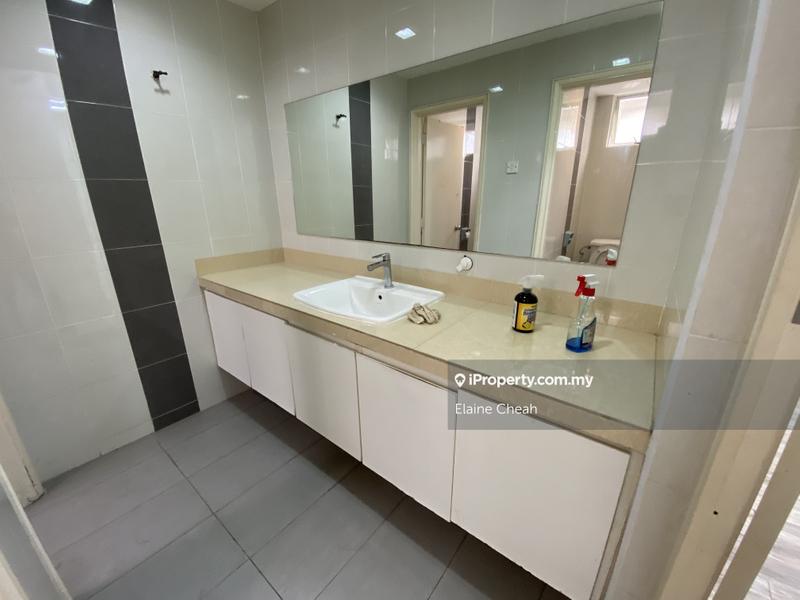 For Sale - Damansara Perdana Business Centre, Damansara Perdana, Petaling Jaya