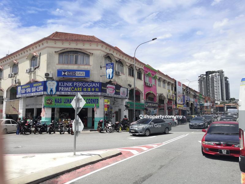 For Sale - Bandar Baru Selayang, Dataran Templer, Batu Caves, 3sty Shoplot