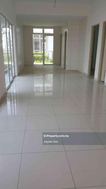 Rumah Berangkai 3 Tingkat untuk Dijual di Taman Subang Mas, Subang Jaya oleh Jaysen See - Interior - iProperty.com.my