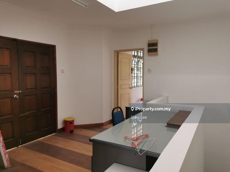 Bungalow House for Sale in Saujana Akasia, Sungai Buloh by Siew Lee - iProperty.com.my