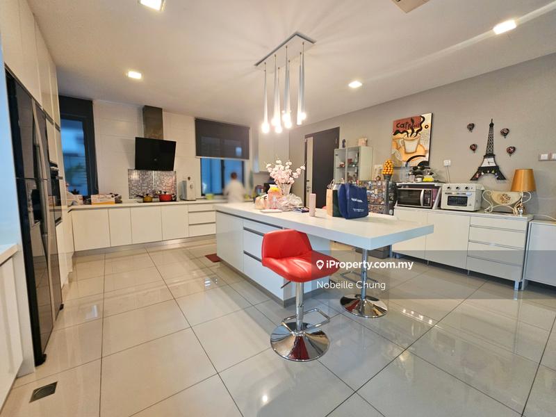 Rumah Berkembar untuk Dijual di Seksyen 27, Shah Alam oleh Nobeille Chung - iProperty.com.my