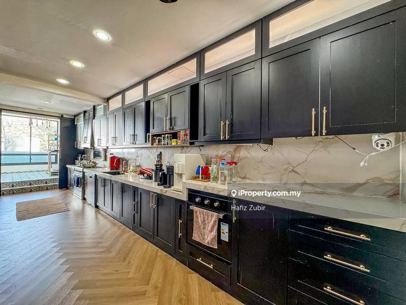 Semi-Detached House for Sale in Kajang, Selangor by Hafiz Zubir - iProperty.com.my