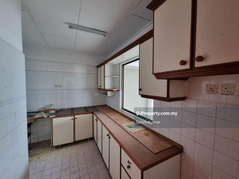 Pangsapuri untuk Dijual di Pangsapuri Villa Angkasa oleh Satish Kumar - iProperty.com.my