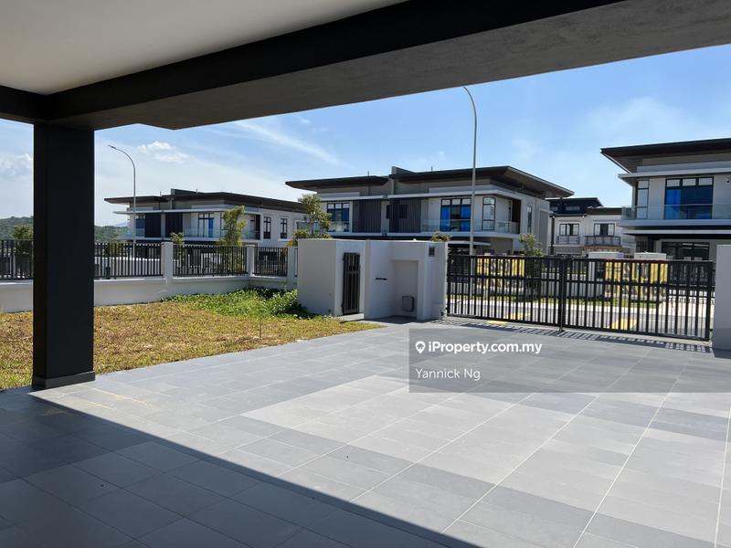 Rumah Berkembar untuk Dijual di Hampton residence, Sungai Buloh oleh Yannick Ng - iProperty.com.my