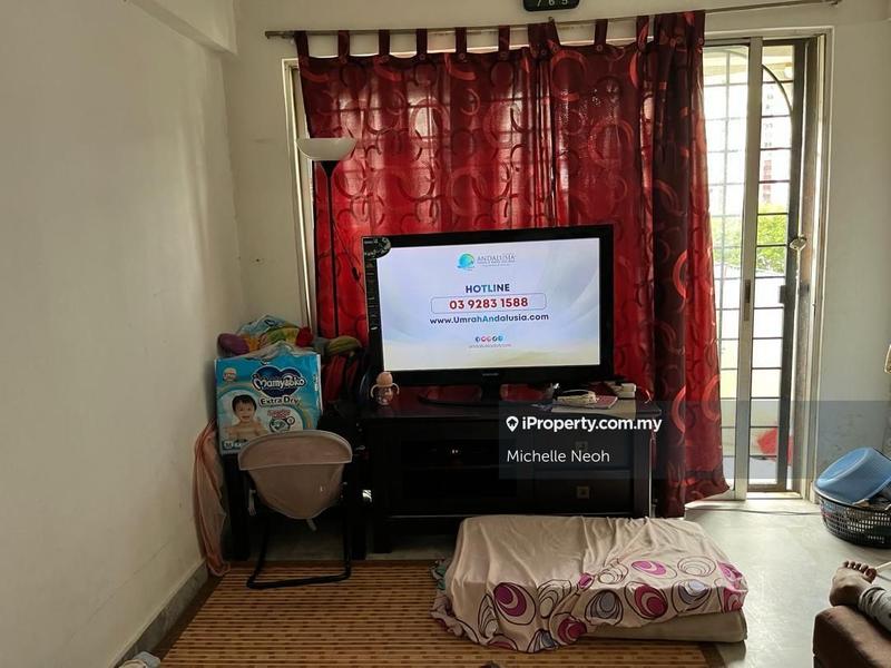 For Sale - Makmur Apartment