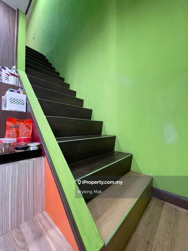 Service Residence for Sale in Diamond Residences by Wyking Mak - iProperty.com.my