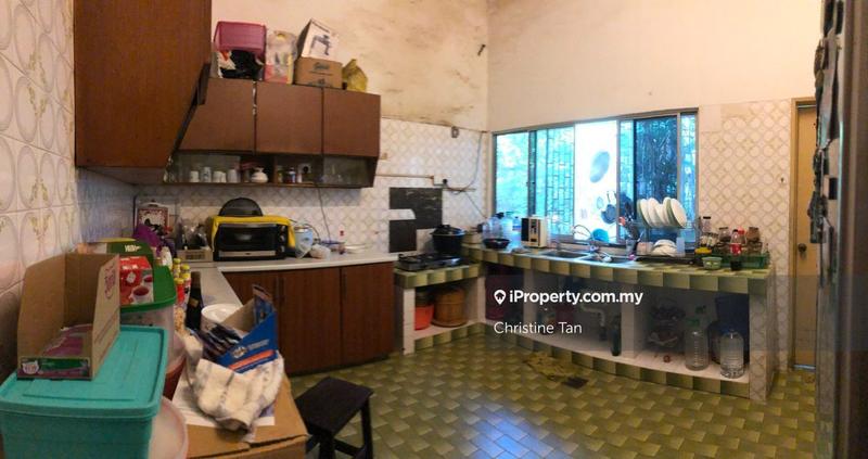 Bungalow House for Sale in Kelana Jaya, Petaling Jaya by Christine Tan - iProperty.com.my