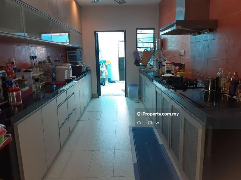 Bungalow House for Sale in Bandar Baru Klang, Klang by Celia Chew - iProperty.com.my