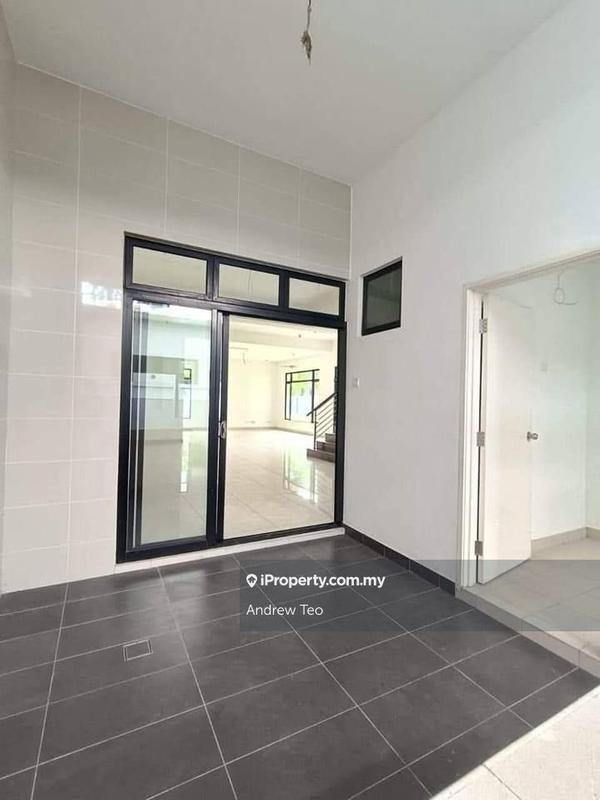 Semi-Detached House for Sale in Taman Desa Tebrau, Tebrau by Andrew Teo - iProperty.com.my