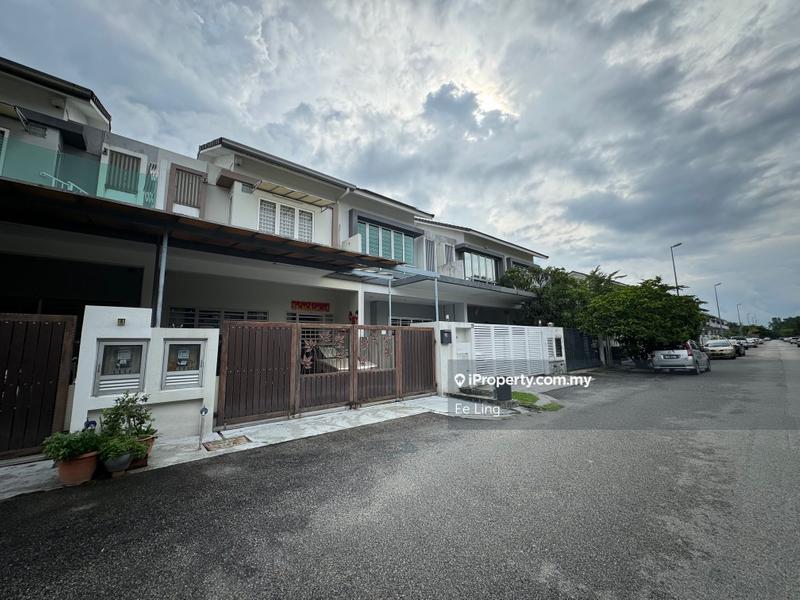 Rumah Berangkai 2 Tingkat untuk Dijual di Taman Putra Prima, Puchong oleh Ee Ling - iProperty.com.my