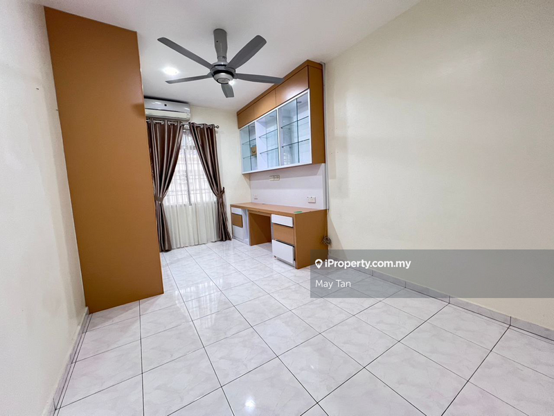 Semi-Detached House for Sale in Taman Delima, Kluang by May Tan - iProperty.com.my