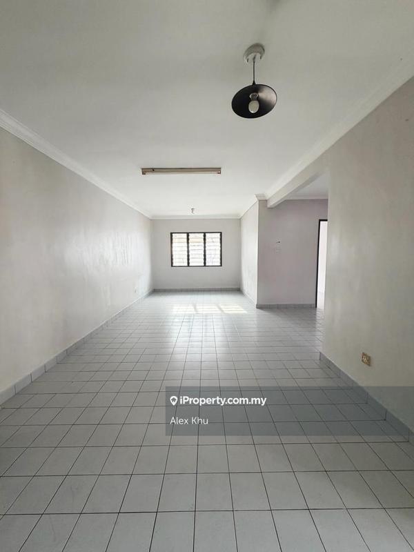 For Sale - Rumah Pangsa Permas Jaya