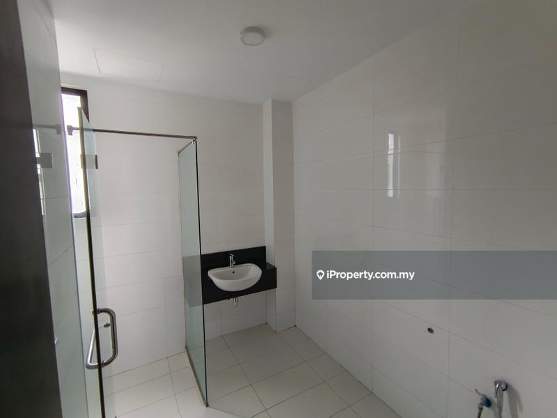 Bungalow House for Sale in Taman Overseas Union (Taman Oug), Jalan Klang Lama (Old Klang Road) by BoBo Lee - iProperty.com.my