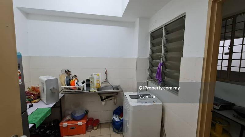 Service Residence for Sale in Avelon Tower @ Plaza Medan Putra by Viven Tin - iProperty.com.my