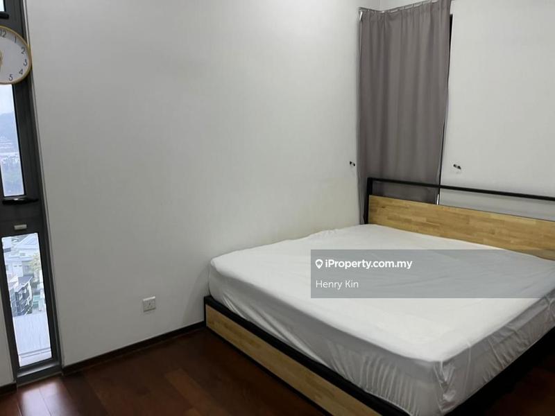 Condominium for Sale in The Breezeway by Henry Kin - iProperty.com.my