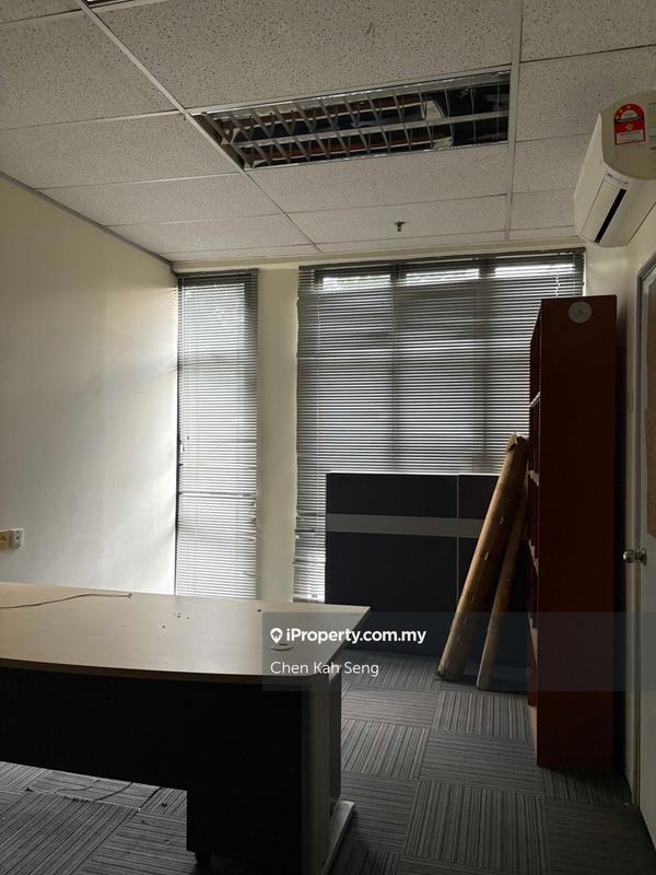 Pejabat untuk Disewa di Seksyen 16, Petaling Jaya oleh Chen Kah Seng - iProperty.com.my