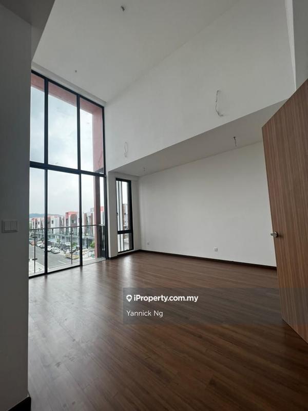 Rumah Teres 3-Tingkat untuk Dijual di BANDAR PUCHONG JAYA, Puchong oleh Yannick Ng - iProperty.com.my