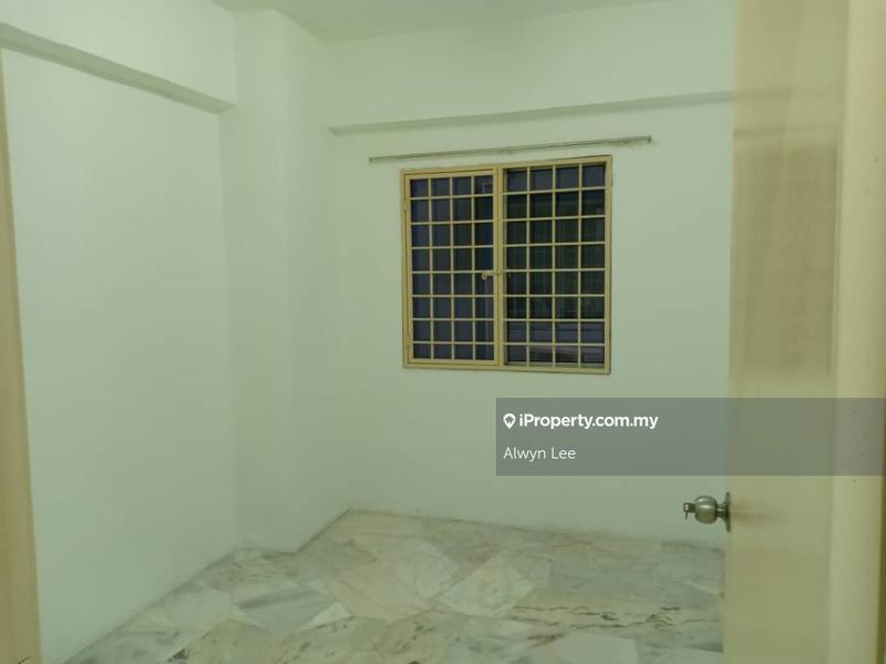 Condominium for Sale in Bukit Pandan Kondominium 1 by Alwyn Lee - iProperty.com.my