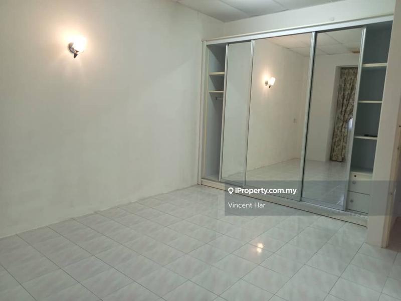 2-storey Terraced House for Sale in Desa Manjung Raya, Lumut by Vincent Har - iProperty.com.my