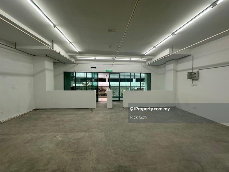 For Sale - Utropolis Utama