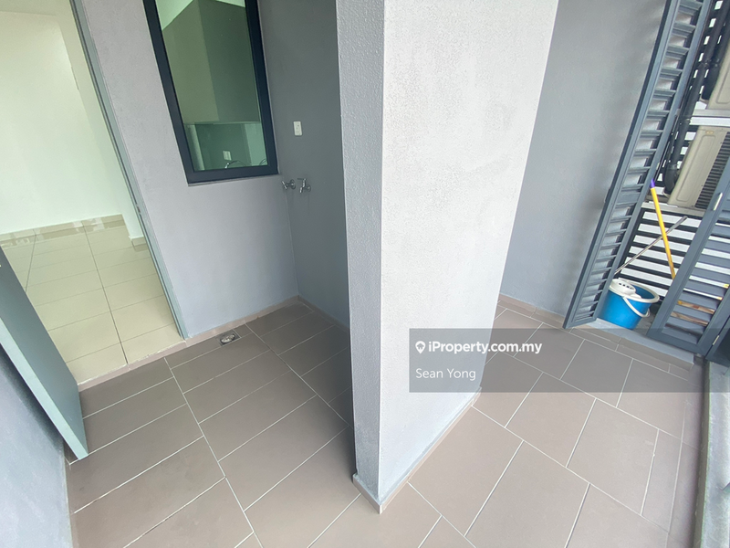 For Sale - Fortune Centra