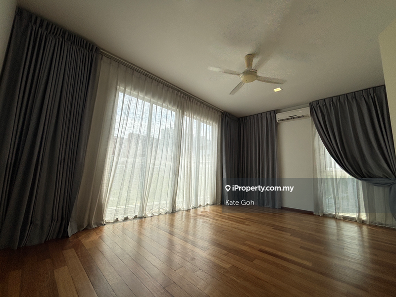 Bungalow House for Sale in Lakefront Villa, Cyberjaya by Kate Goh - iProperty.com.my