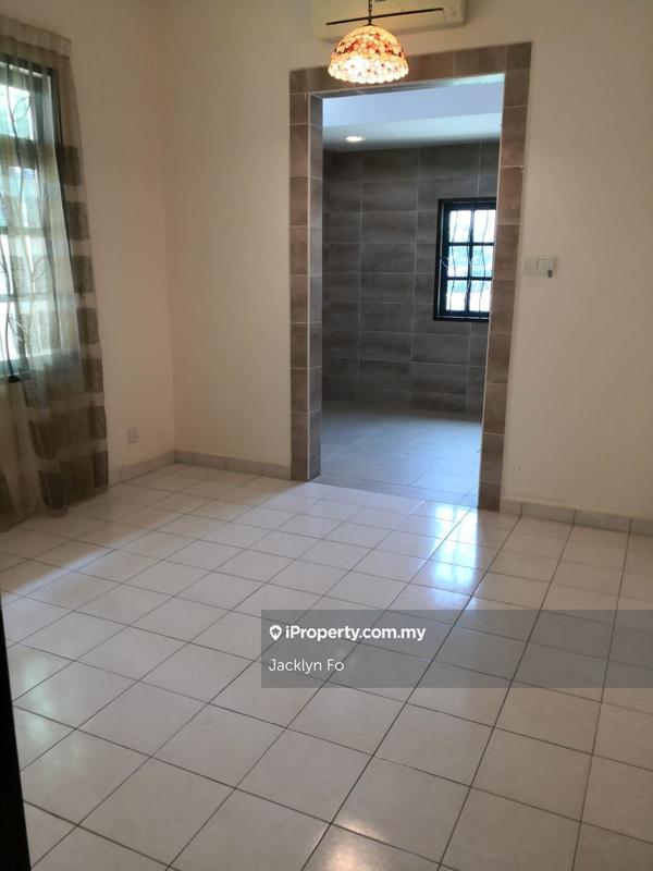 Semi-Detached House for Sale in Bandar Baru Salak Tinggi, Sepang by Jacklyn Fo - iProperty.com.my