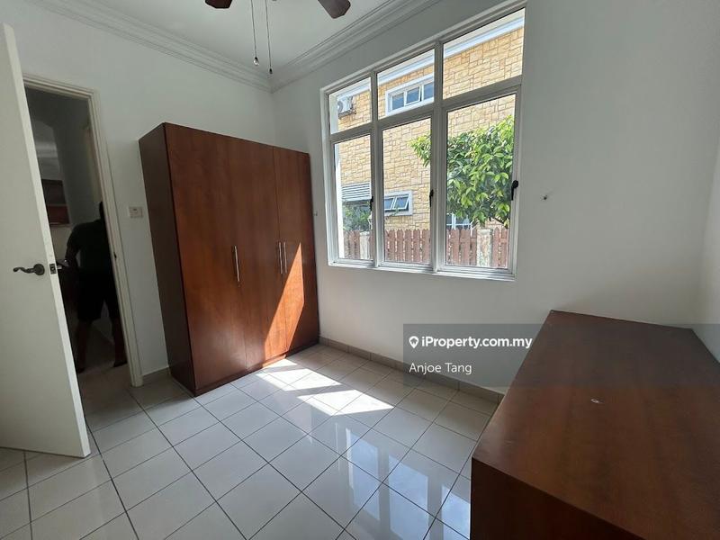 Bungalow House for Sale in Kota Kemuning, Shah Alam by Anjoe Tang - iProperty.com.my