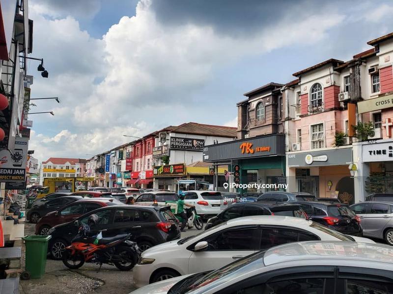 Kedai untuk Disewa di Ground Floor Usj 10, Subang Jaya oleh Jim Tan - iProperty.com.my