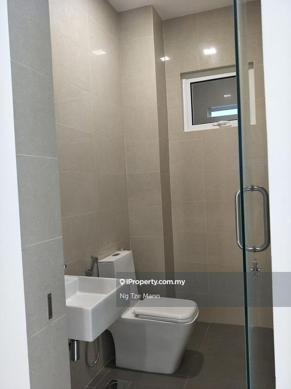 Bungalow House for Sale in Lakefront Villa, Cyberjaya by Ng Tze Mann - iProperty.com.my