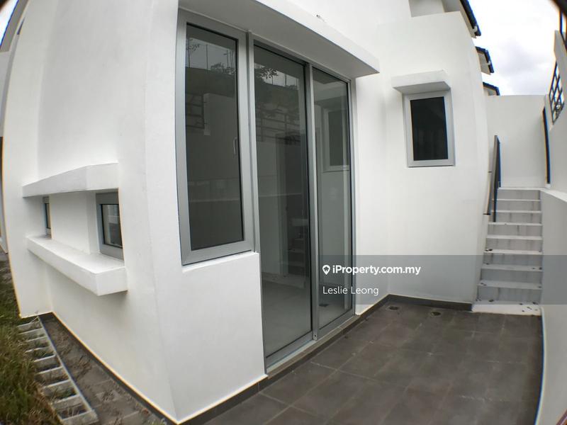 Rumah Berangkai 2 Tingkat untuk Dijual di Kota Emerald, Rawang oleh Leslie Leong - iProperty.com.my