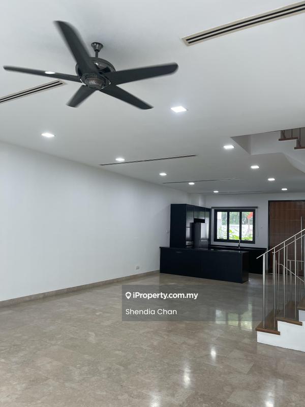 Bungalow House untuk Dijual di Taman Sri Hartamas, Sri Hartamas oleh Shendia Chan - Living Room - iProperty.com.my