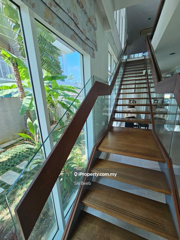 Banglo untuk Dijual di Putra Heights, Subang Jaya oleh Siti Beeb - iProperty.com.my