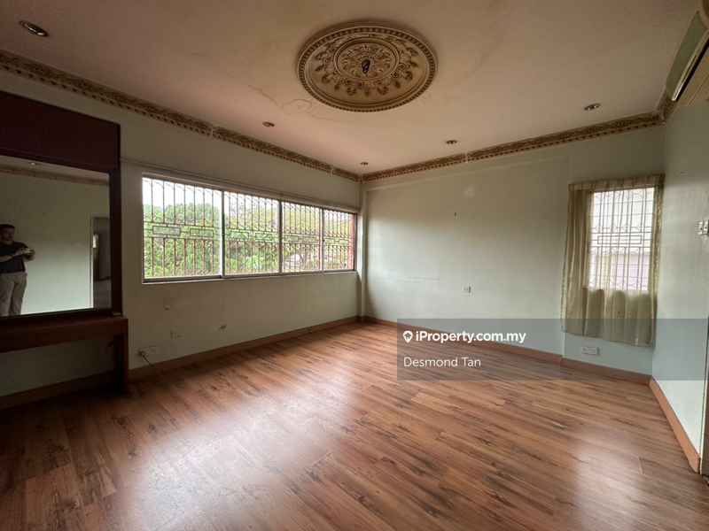 Rumah Berkembar untuk Dijual di SS 21, Damansara Utama, Petaling Jaya oleh Desmond Tan - iProperty.com.my