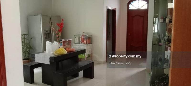 Bungalow House for Sale in Bukit Jalil Golf, Bukit Jalil by Chai Siew Ling - iProperty.com.my
