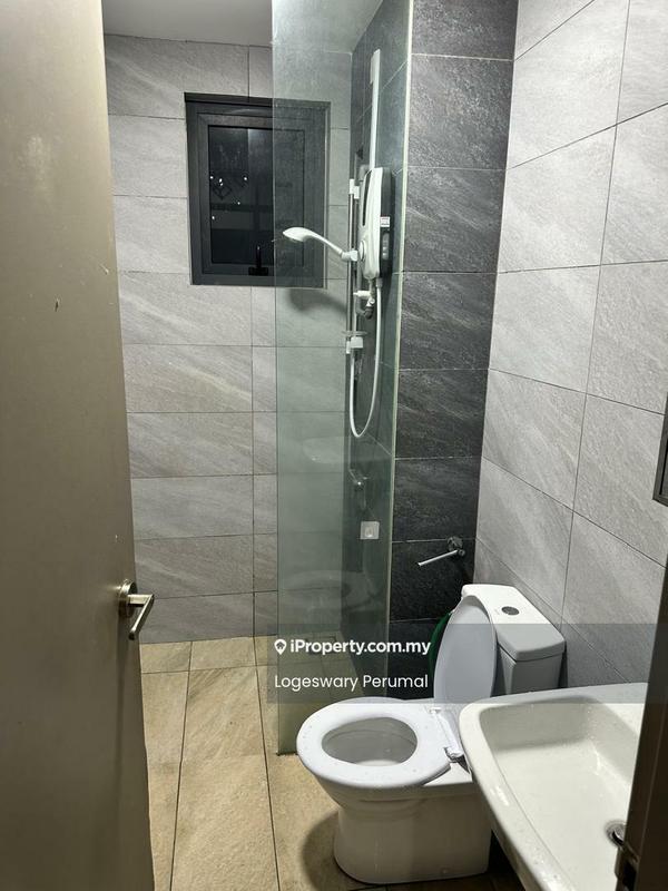 Condominium for Sale in Bennington Residences @ SkyArena by Logeswary Perumal - Bathroom - iProperty.com.my