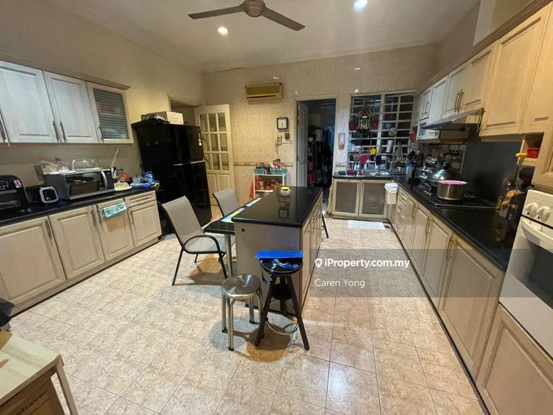 For Sale - 16 Taman U-Thant